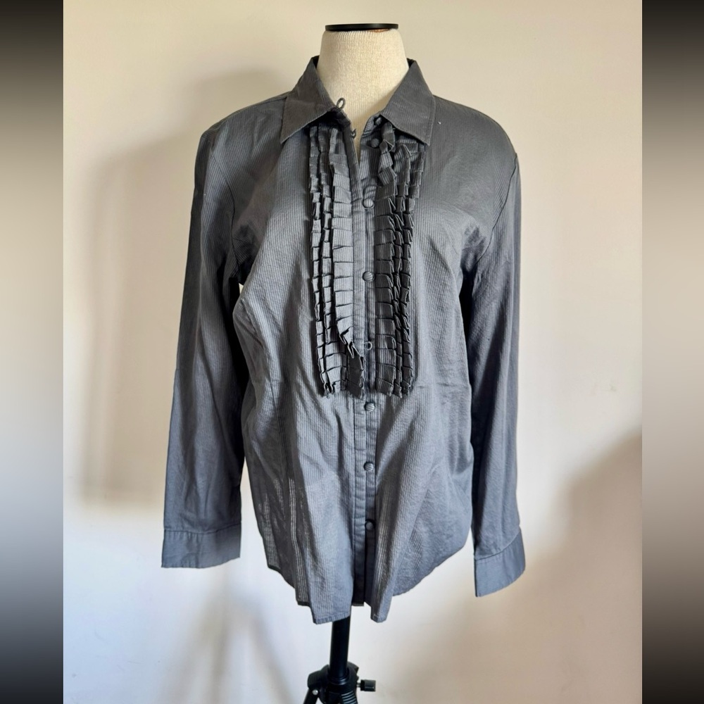 NEW YORK & COMPANY Grey Stripe Blouse Pinstripe Tuxedo Shirt XL NEW WITH TAGS